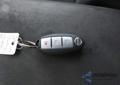 2014 Nissan Pathfinder Sv z USA, uszkodzony, nr VIN 5N1AR2MMXEC732477